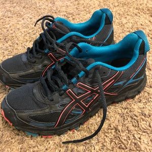 ASICS women’s trail shoes